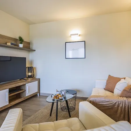 Luma Star Apartment